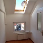 3-Flat-Juhorska-small-bedroom-home-office-windows-0.jpg